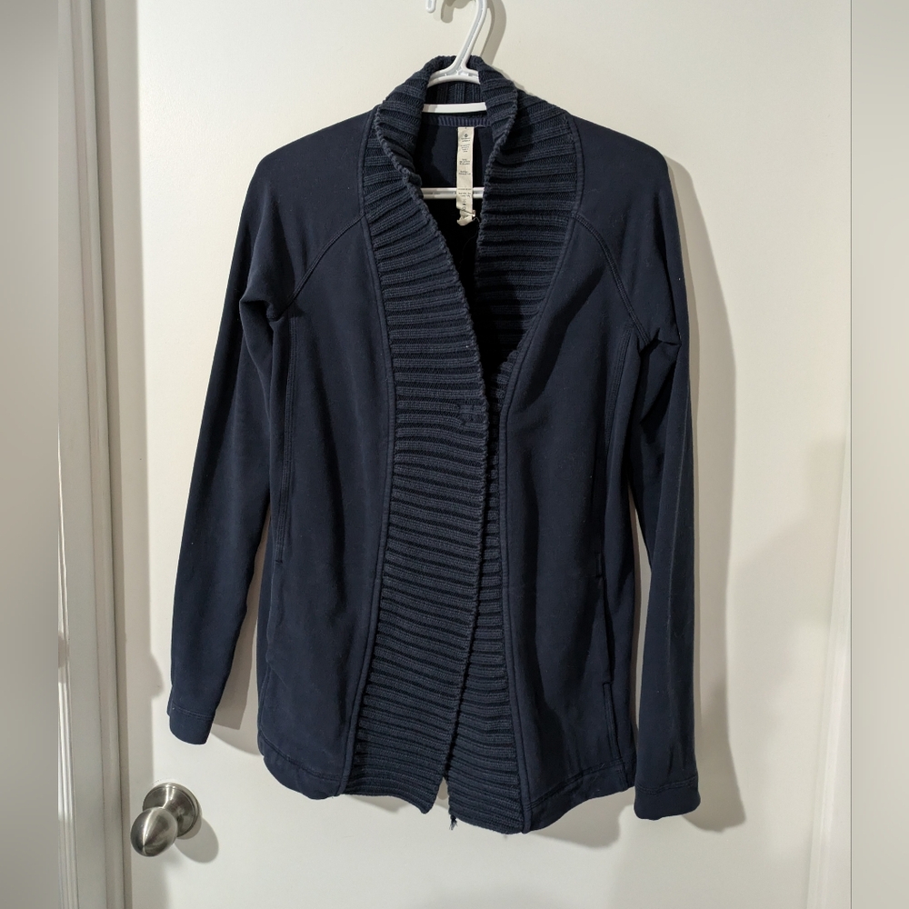 Lululemon Bliss Break Wrap